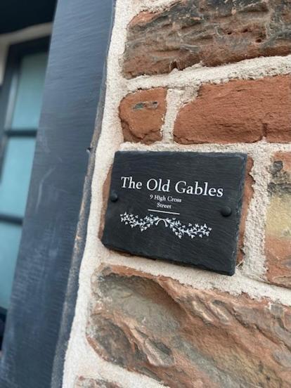 브램프톤 The Old Gables 아파트 외부 사진